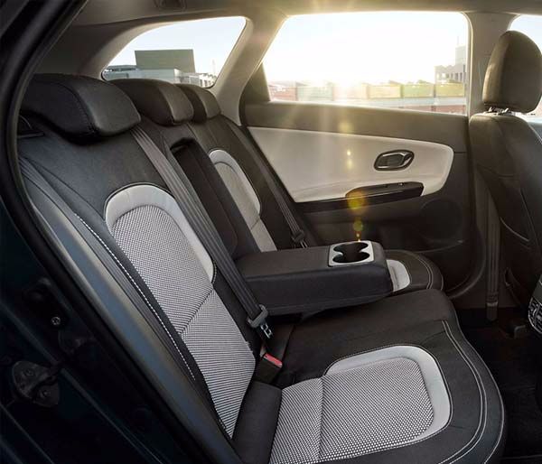 Kia Cee'd Sportswagon Gallery