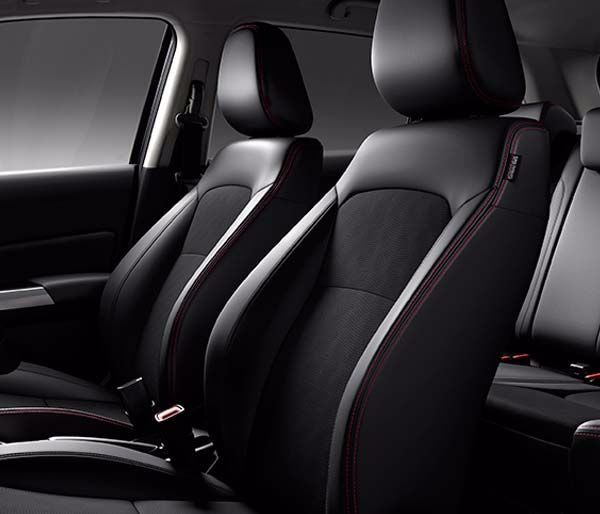 Suzuki Vitara S Gallery