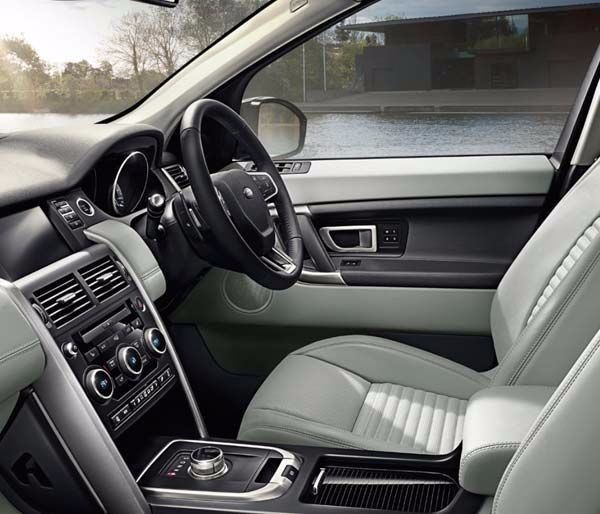 Land Rover Discovery Sport Gallery