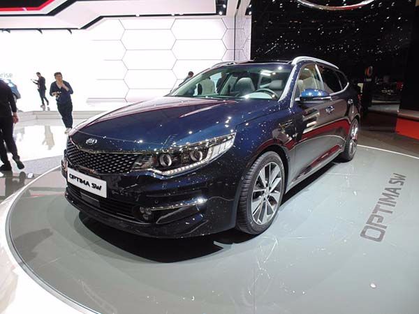 New Kia Optima SW estate puts style above space
