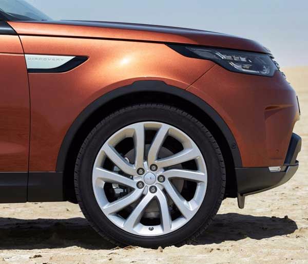 Land Rover Discovery Gallery