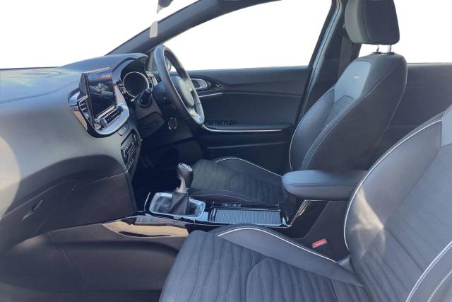 2024 Kia Ceed 1.5T GDi ISG 138 GT-Line 5dr