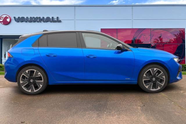 2023 Vauxhall Astra 0.0 115kW Ultimate 54kWh 5dr Auto