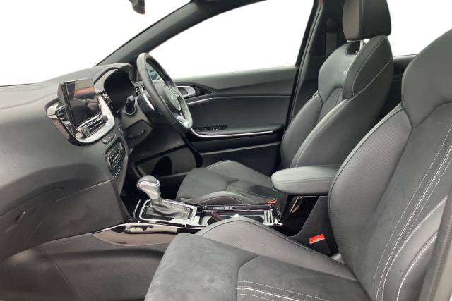 2025 Kia Ceed 1.5T GDi ISG 138 GT-Line S 5dr DCT