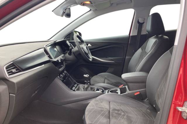 2024 Vauxhall Grandland 1.2 Turbo Ultimate 5dr