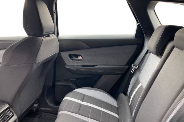 2025 Vauxhall Grandland 1.2 Hybrid [136] Design 5dr e-DCT6