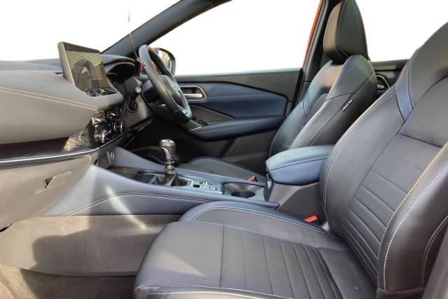 2022 Nissan Qashqai 1.3 DiG-T MH Tekna 5dr