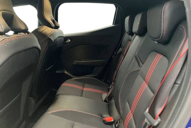 2022 Renault Clio 1.6 E-TECH Hybrid 140 RS Line 5dr Auto