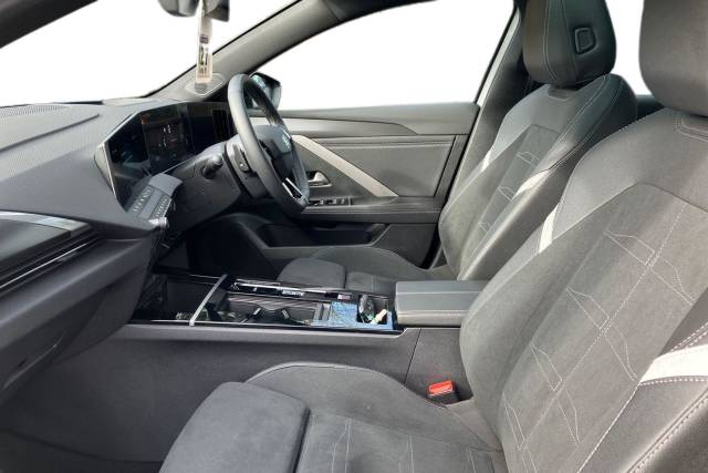 2025 Vauxhall Astra 1.2 Turbo 130 Ultimate 5dr Auto