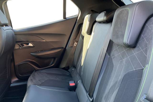 2022 Peugeot e-2008 0.0 100kW GT Premium 50kWh 5dr Auto