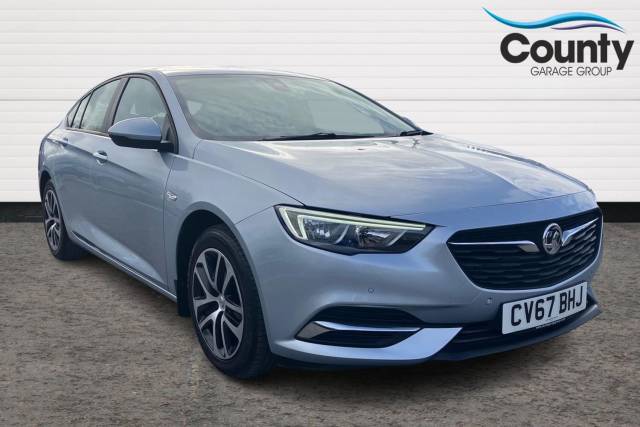 Vauxhall Insignia 1.5T ecoTec Design 5dr Hatchback Petrol SILVER