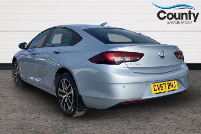 2017 Vauxhall Insignia 1.5T ecoTec Design 5dr