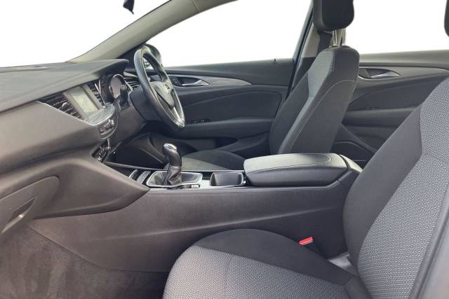 2017 Vauxhall Insignia 1.5T ecoTec Design 5dr