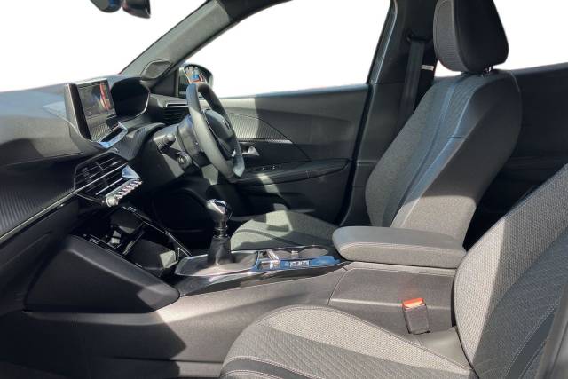 2024 Peugeot 2008 1.2 PureTech 130 Allure 5dr