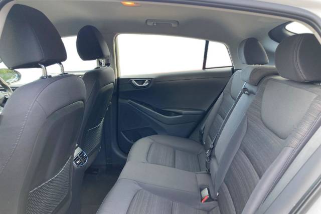 2016 Hyundai Ioniq 1.6 GDi Hybrid Premium 5dr DCT