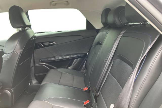 2025 MG MG 4 0.0 150kW Trophy EV Long Range 64kWh 5dr Auto