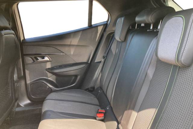2023 Peugeot e-2008 0.0 100kW GT 50kWh 5dr Auto