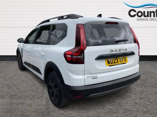 2023 Dacia Jogger 1.6 HEV Extreme 5dr Auto