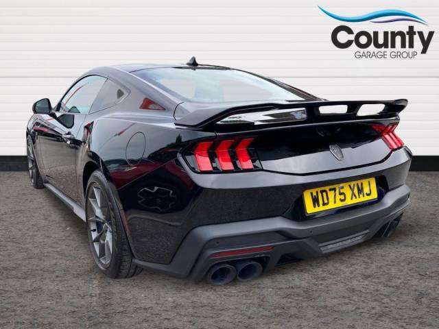 2025 Ford Mustang 5.0 V8 Dark Horse 2dr Auto