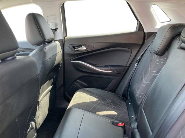 2024 Vauxhall Grandland 1.6 Plug-in Hybrid Ultimate 5dr Auto