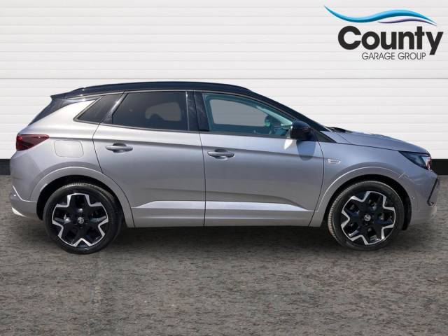 2024 Vauxhall Grandland 1.6 Plug-in Hybrid Ultimate 5dr Auto