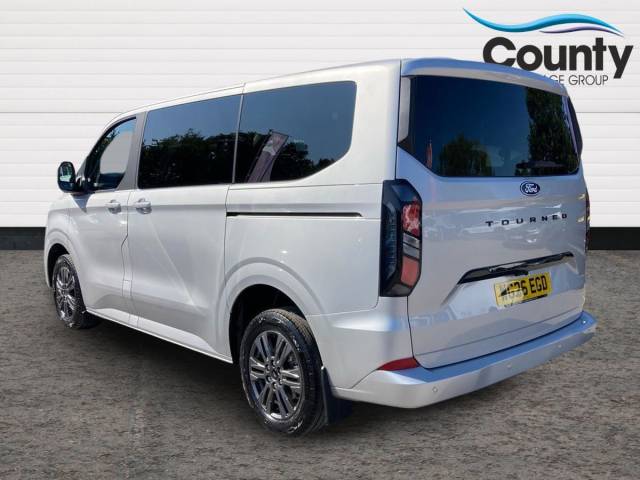 2026 Ford Tourneo Custom 2.0 EcoBlue 136ps H1 Titanium 8 seater Auto