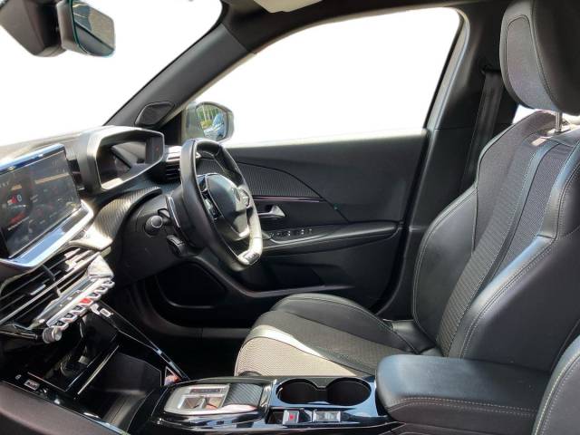 2024 Peugeot 2008 1.2 PureTech 130 GT 5dr EAT8