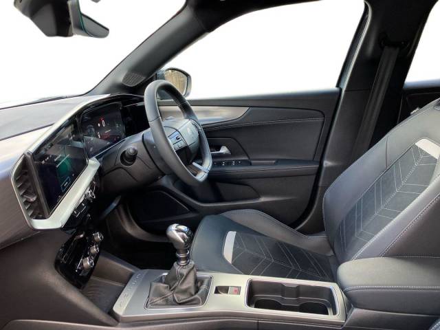 2026 Vauxhall Mokka 1.2 Turbo 136 Ultimate 5dr