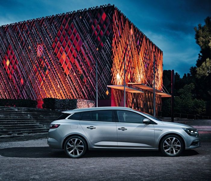 Renault Megane Sport Tourer Image Gallery