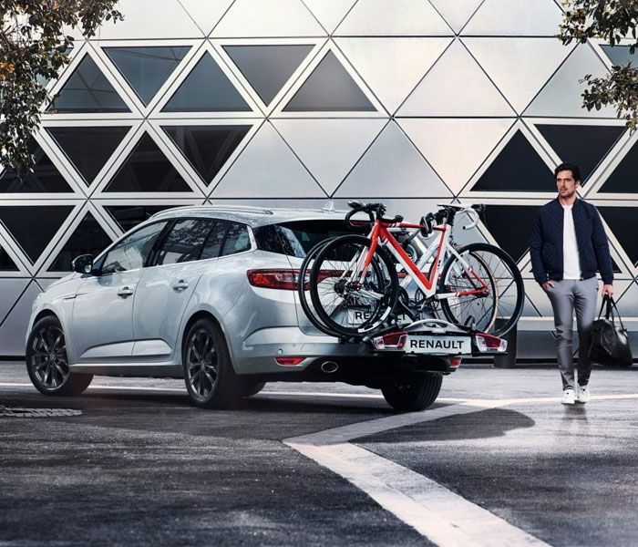 Renault Megane Sport Tourer Image Gallery