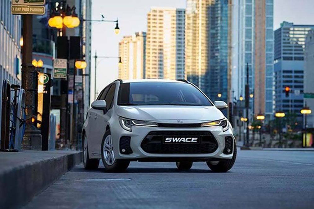 Suzuki Swace Gallery