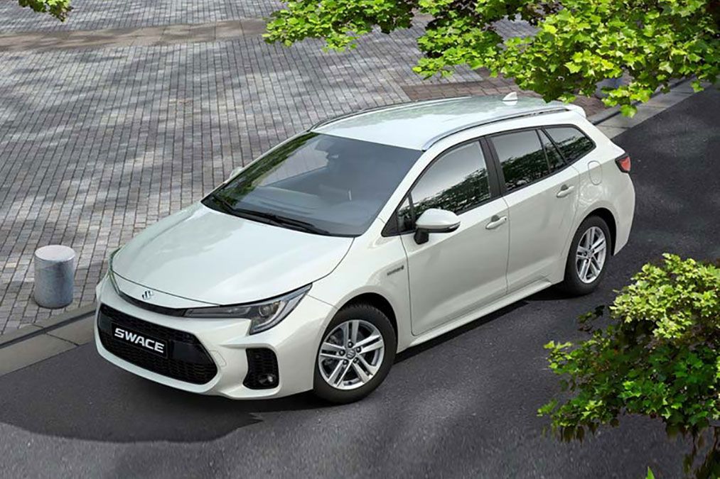 Suzuki Swace Gallery