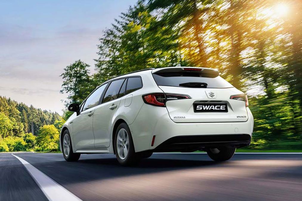 Suzuki Swace Gallery