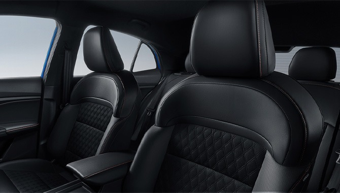 MG3 - Interior